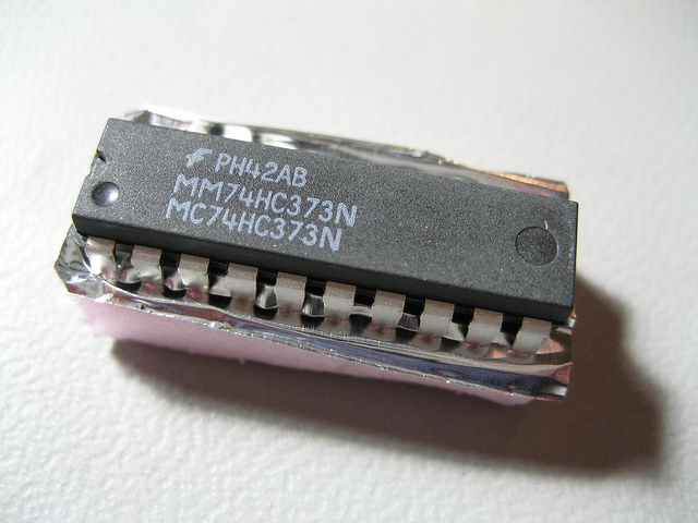 U.S. Navy Tricked Into Buying 59000 Chinese Counterfeit Microchips