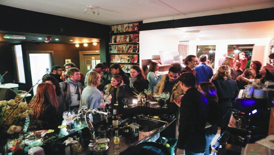 Gamer hotel opens up in Amsterdam with consoles in each room