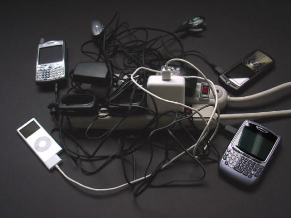 European Mobile Makers Agree On Mobile Phone Charger Standard