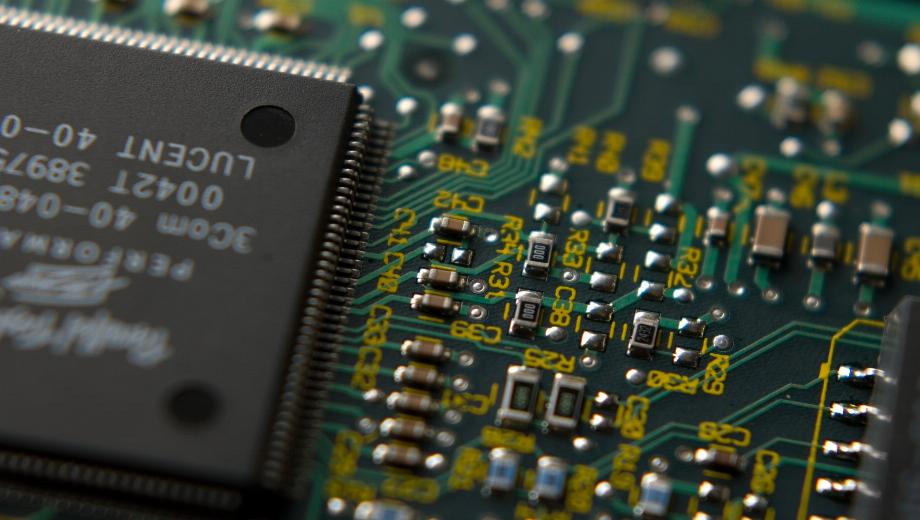 Chinese companies reportedly buying used equipment to get around U.S. sanctions