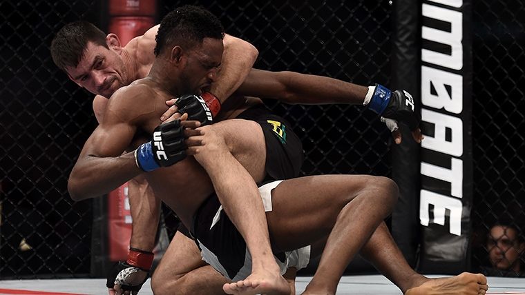 EA SPORTS UFC 2
