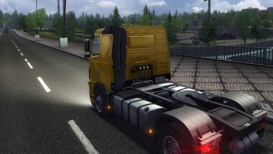 Euro Truck Simulator 2 v1.8.2.5s (+5 Trainer)