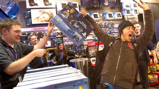 PlayStation 4 Price Dropped In North America