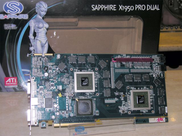 Double carte X1950 Pro le mois prochain