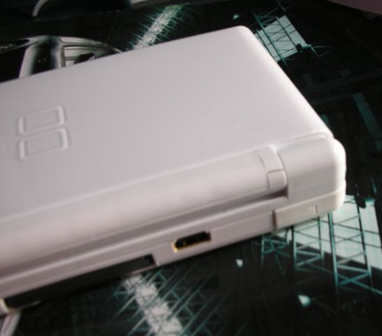 DS Lite Cracking Under Pressure – Update