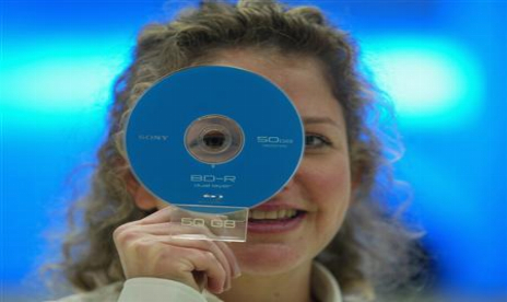 First Blu-ray Drive Announced