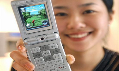 Samsung 3D Phone with Joystick