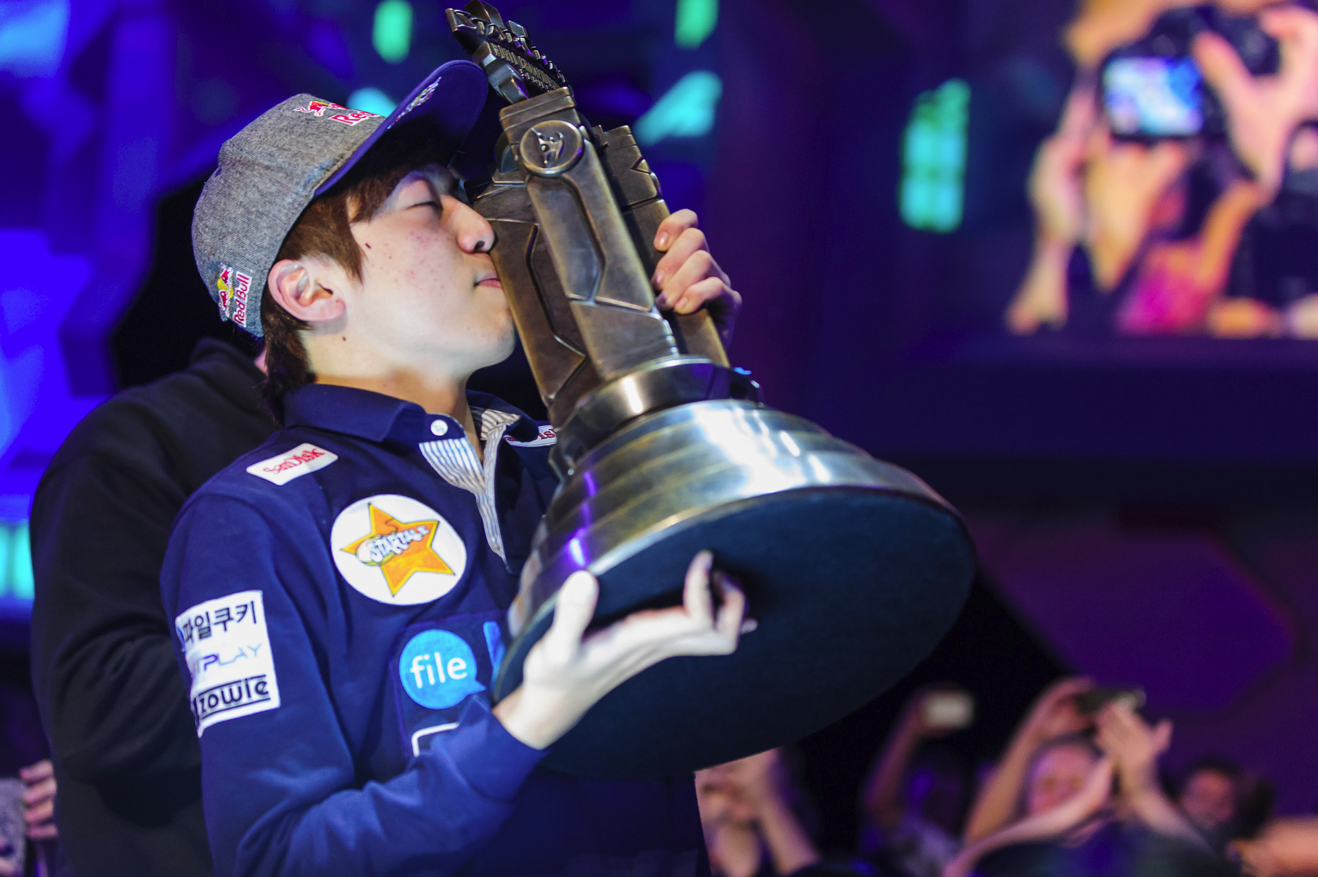 LoL, DotA 2, müssen sich vor den koreanischen Starcraft Pro-Szene-Fallen in Acht nehmen