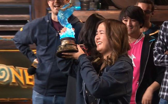 Meet the first female Hearthstone champion
