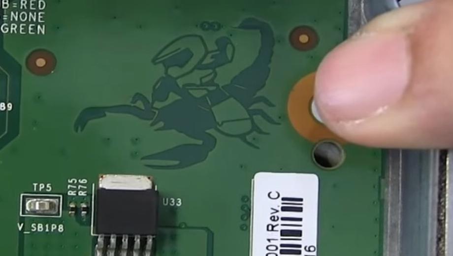 In jeder Xbox One X verbirgt sich ein Master Chief Tribut