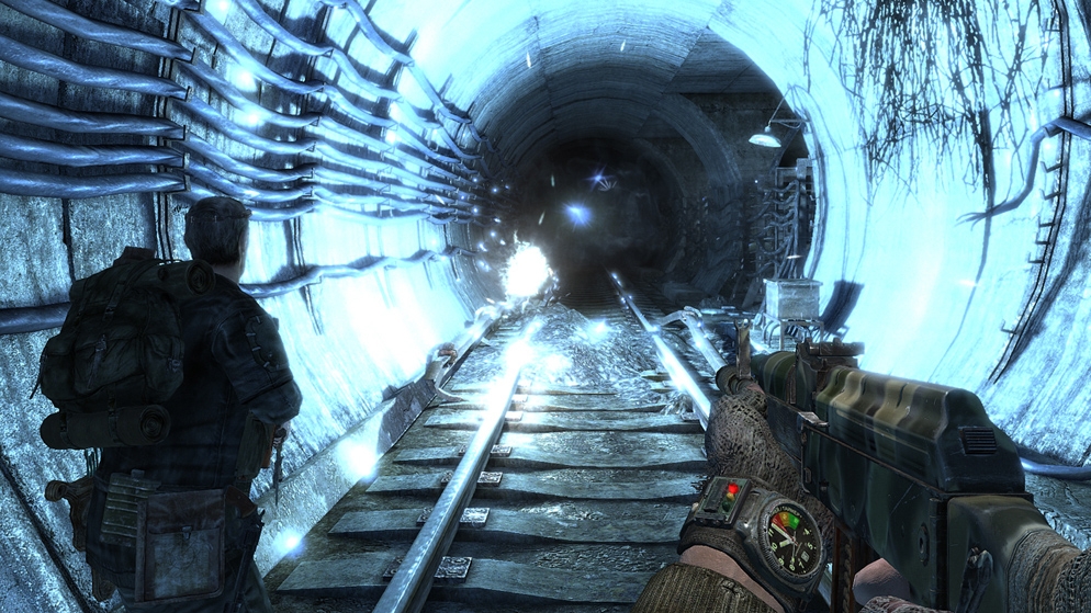 Metro 2033 v1.01 (+10 Trainer) [Outlaws]
