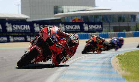 MotoGP 21 v20210617 (+11 Trainer) [ArmYofOn3]