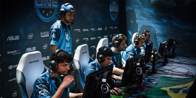 Valve verbietet Coaching im Spiel während großer Turniere