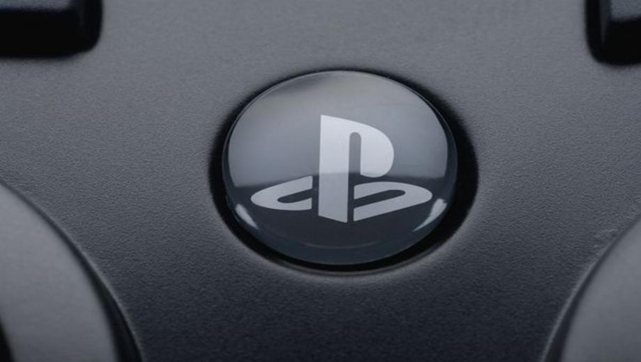 Microsoft Takes On PlayStation Network
