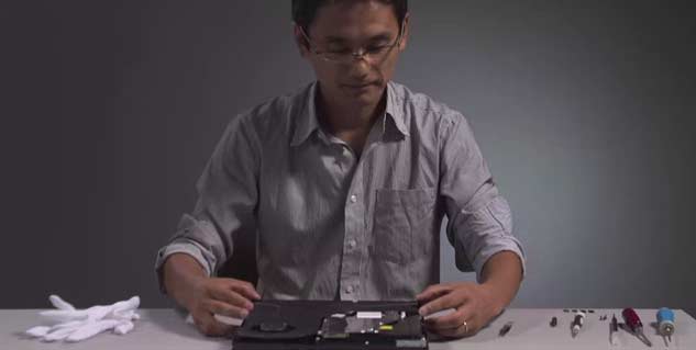 PlayStation 4 unboxing and opening