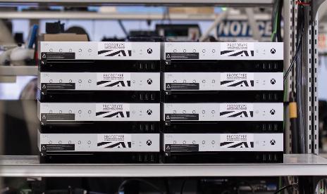 Major Nelson explica por qué el kit de desarrollo de Project Scorpio es tan potente