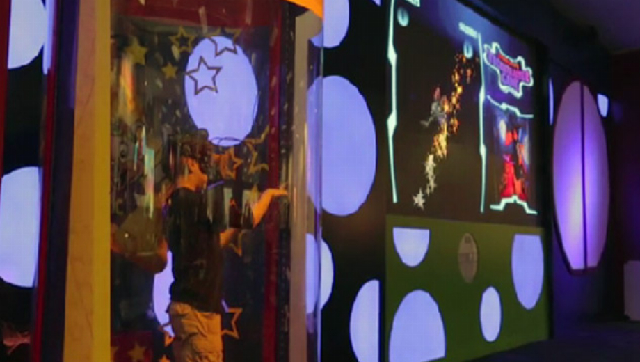 Not tried an Oculus Rift yet? Head to Chuck E. Cheese