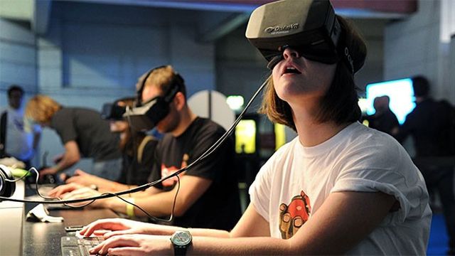 Xbox Boss: Current VR Games Are Only Demos And Experiments